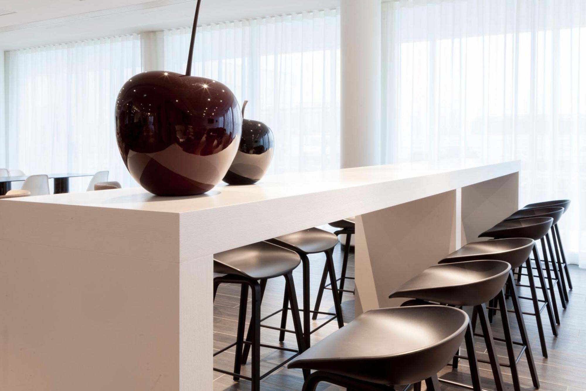 Ac Hotel By Marriott Paris Le Bourget Airport Dugny Exteriör bild
