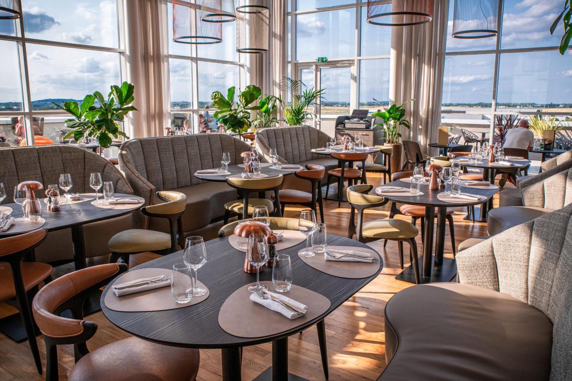 Ac Hotel By Marriott Paris Le Bourget Airport Dugny Exteriör bild
