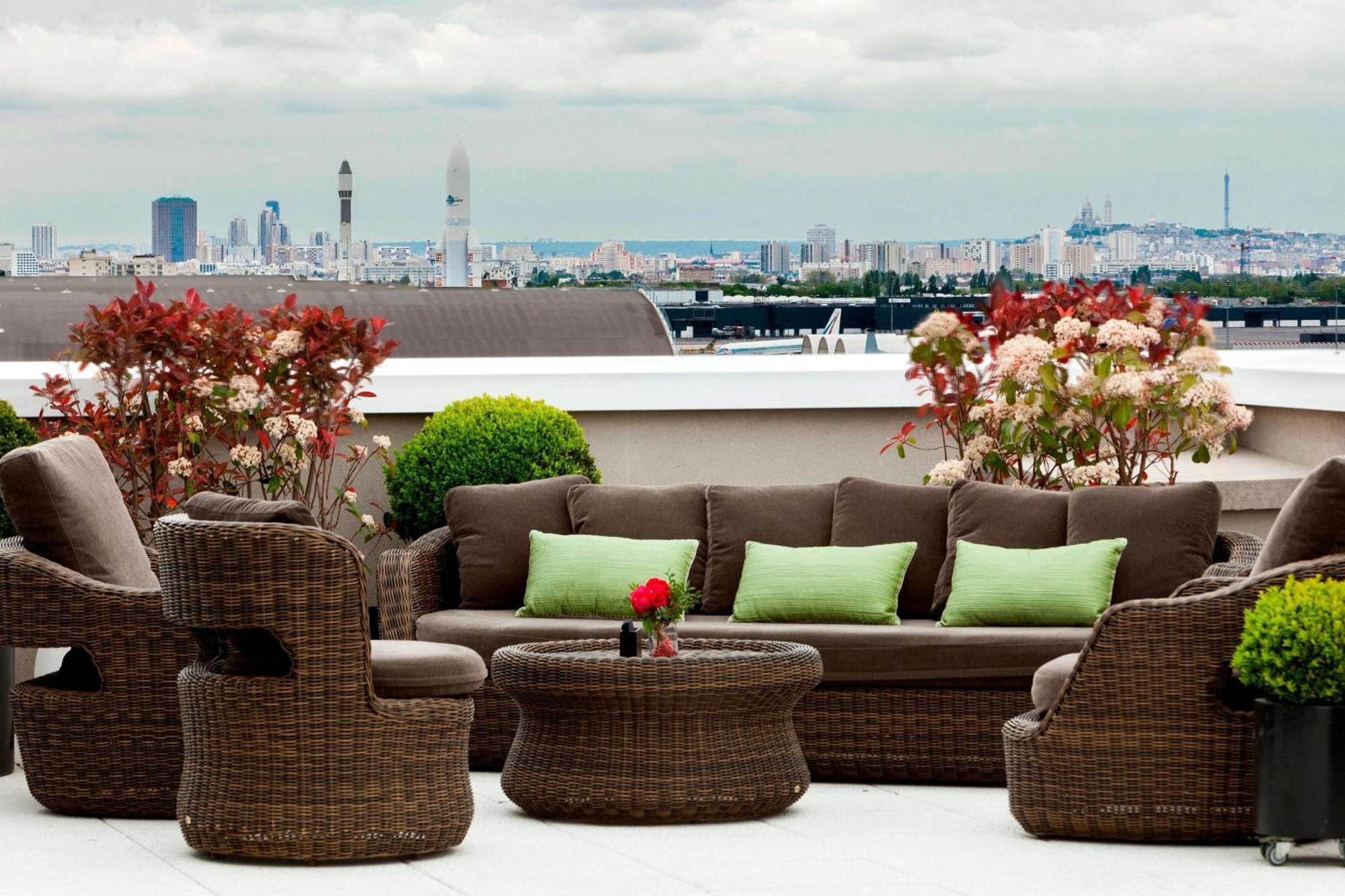 Ac Hotel By Marriott Paris Le Bourget Airport Dugny Exteriör bild