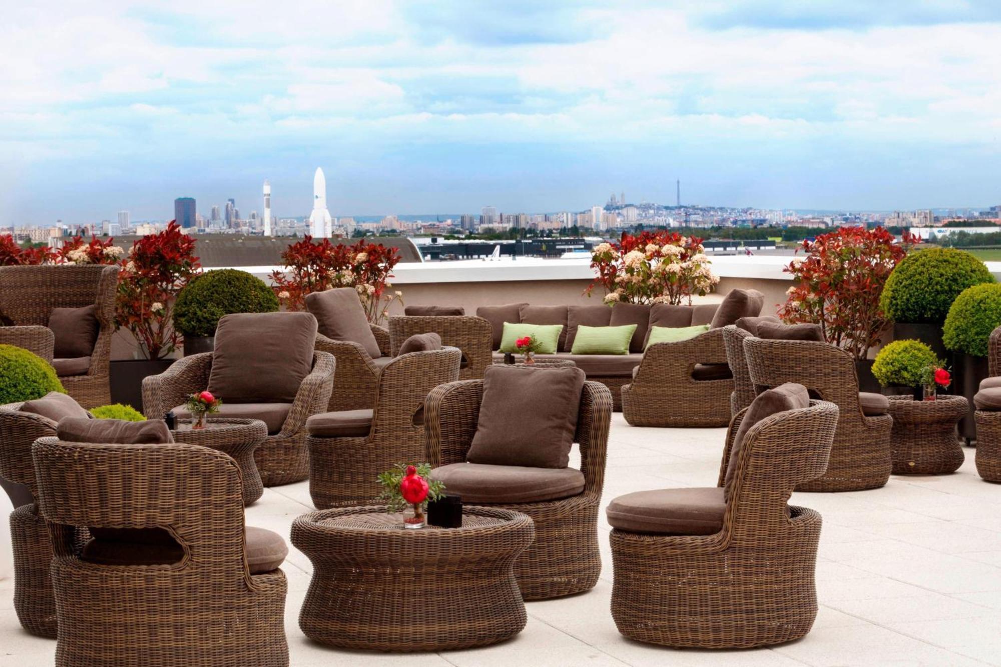 Ac Hotel By Marriott Paris Le Bourget Airport Dugny Exteriör bild