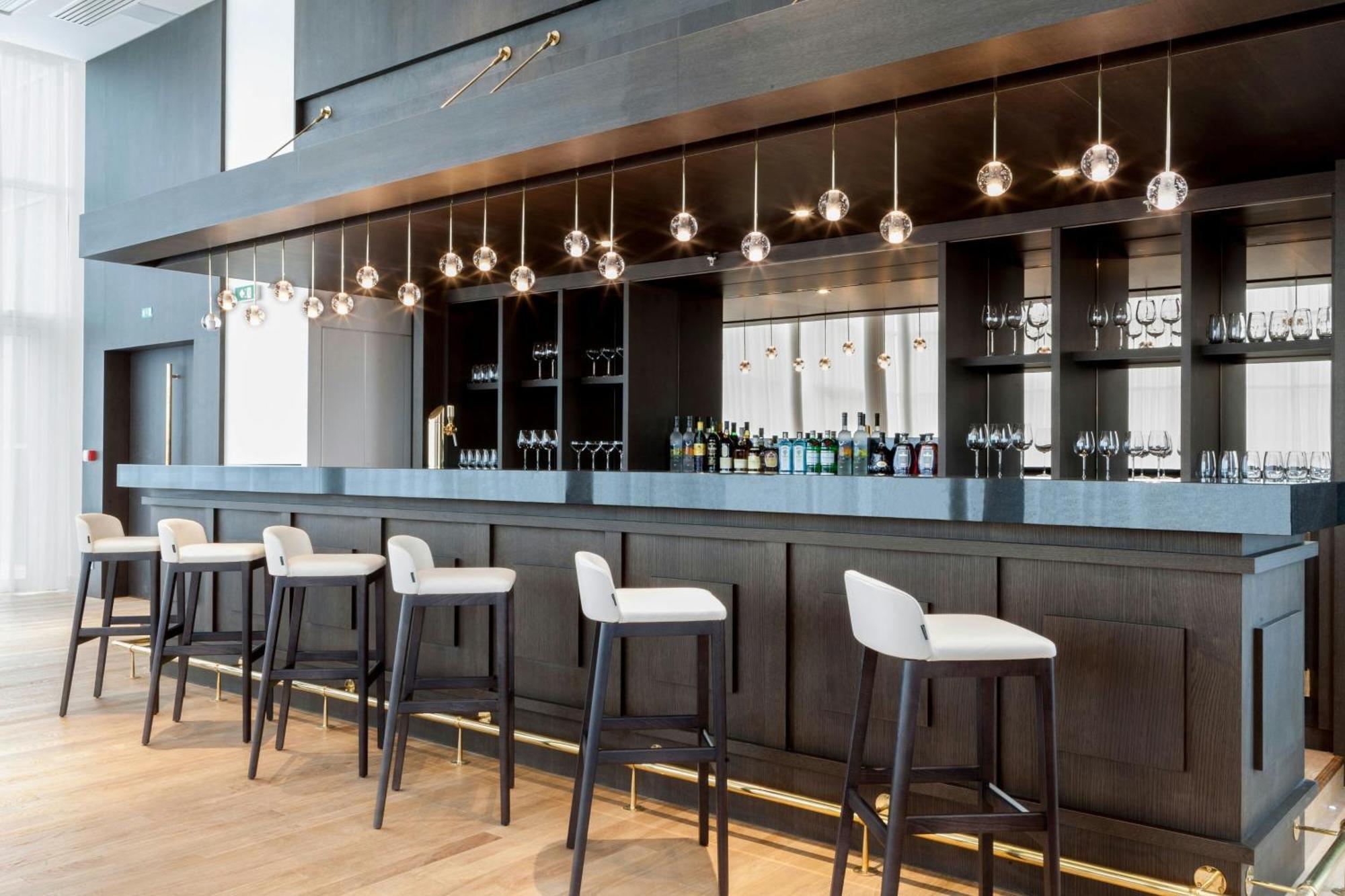 Ac Hotel By Marriott Paris Le Bourget Airport Dugny Exteriör bild