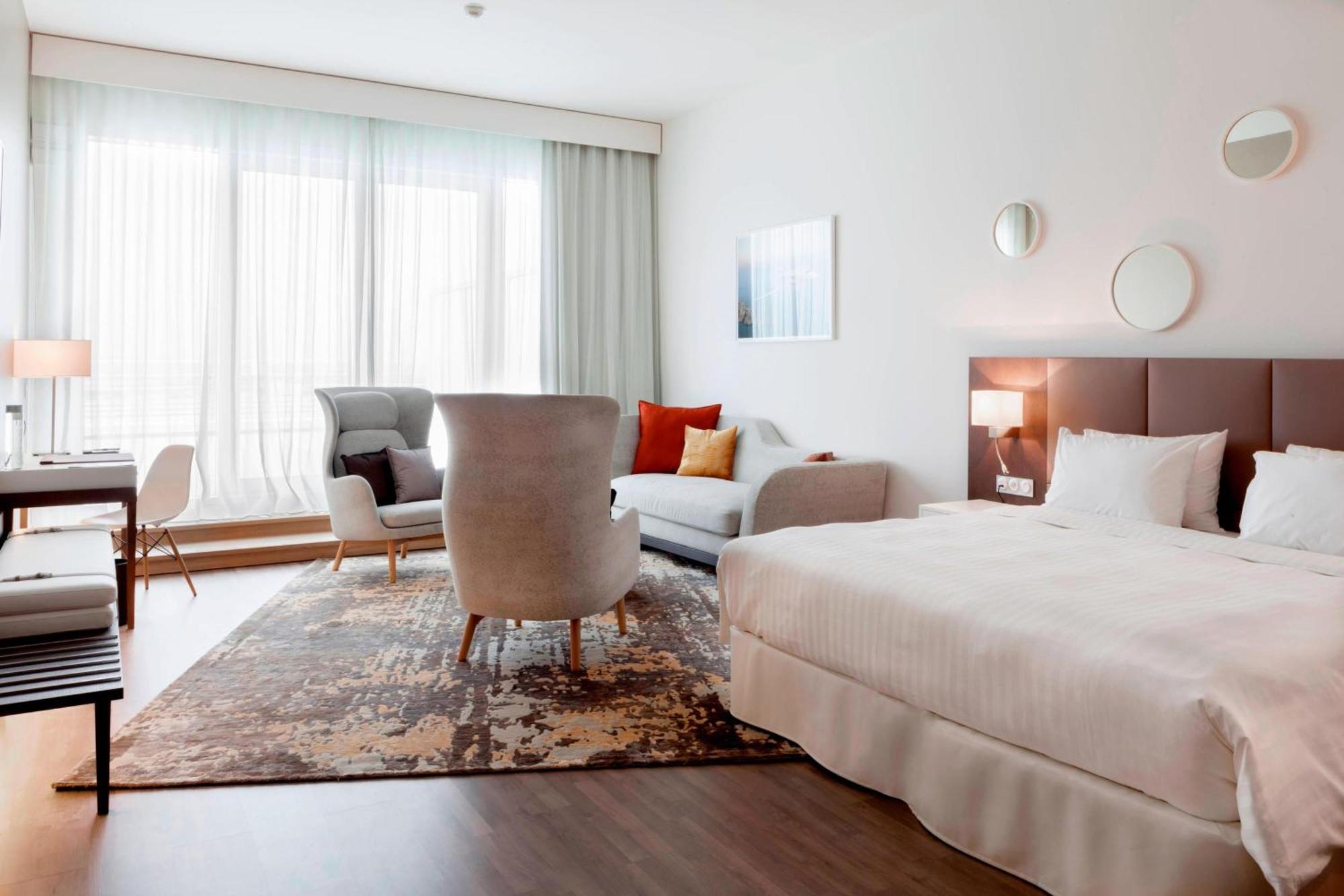 Ac Hotel By Marriott Paris Le Bourget Airport Dugny Exteriör bild